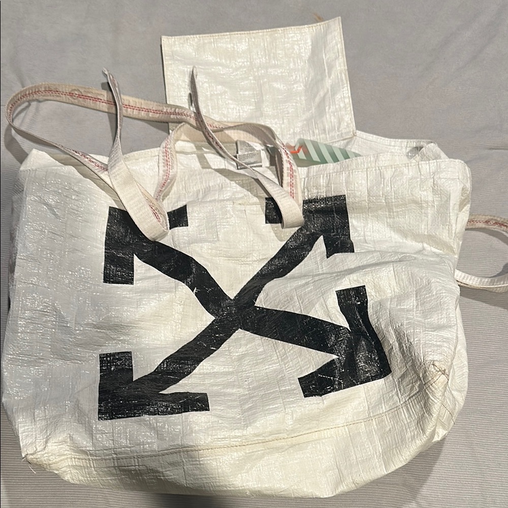 Off-White Black and White Tote Bag Minimalist Design